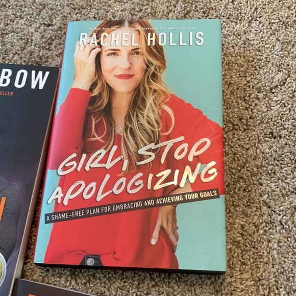 Books - Picture 4 of 4